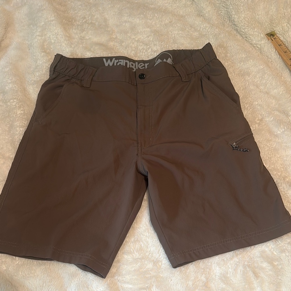 Wrangler Brown Athletic Shorts with Flat Front Design